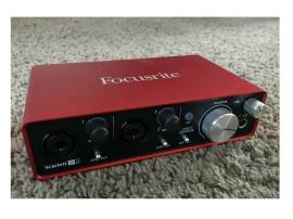 Focusrite Scarlett 2i2 (2rd Gen)