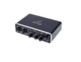 behringer U-PHORIA UMC202HDაკუსტიკა"