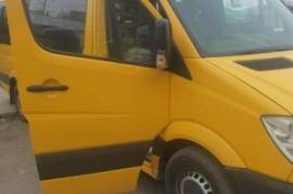 ქირავდება 1996 Ford Transit