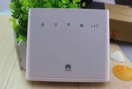 სიმ–ბარათიანი 4G Wi-Fi როუტერი HUAWEI B311B-853