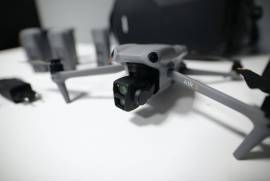 დრონი DJI AIR 3