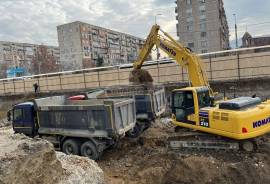 ქირავდება 2024 Komatsu PC290