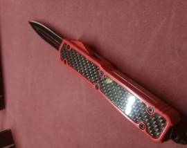 Microtech Makora I 