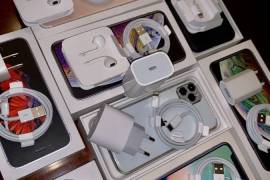  iPhone 14 13 12 11  Power adapters