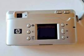 HP PhotoSmart 435 Compact 3.1 MP Digital Camera