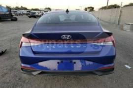 HYUNDAI Elantra 2021 2.0