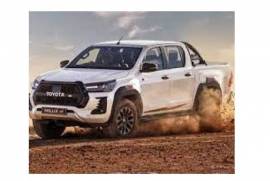 TOYOTA Hilux / Fortuner