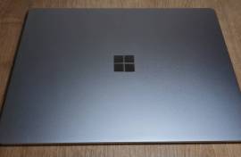 Microsoft Surface Laptop Go i5 10Gen,8GB RAM,SSD 2