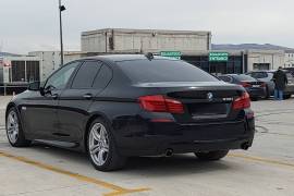 ქირავდება BMW 535i