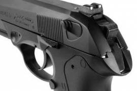 Beretta PX4 ხრახნლულიანი პნევმატური.(მოძრავი ჩამკე