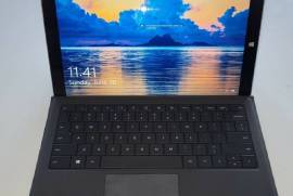 Microsoft® Surface™ Pro 3 + GIFT