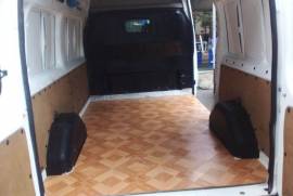 ქირავდება სატვირთო მიკროავტობუსი FORD TRANSIT