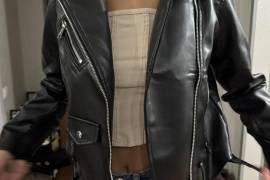 ტყავის ქურთუკი (biker jacket)